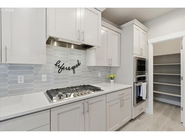 1121 Ne 19TH Way, Battle Ground, WA 98604