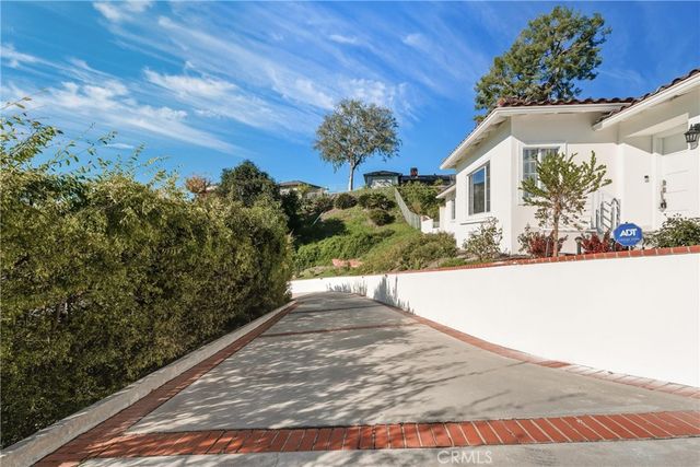 1659 Puebla, Glendale, CA 91207