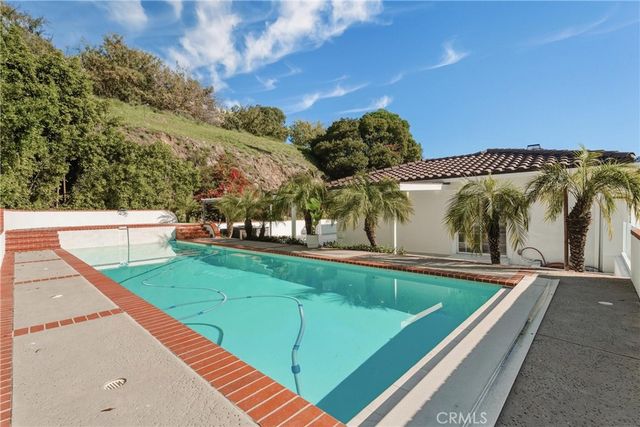 1659 Puebla, Glendale, CA 91207