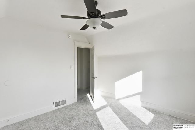 4531 N 39th Street, Omaha, NE 68111