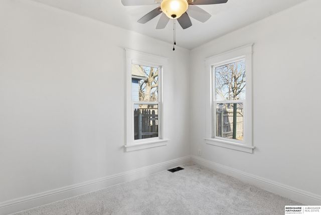 4531 N 39th Street, Omaha, NE 68111