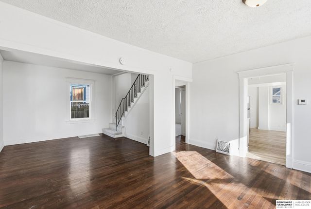 4531 N 39th Street, Omaha, NE 68111