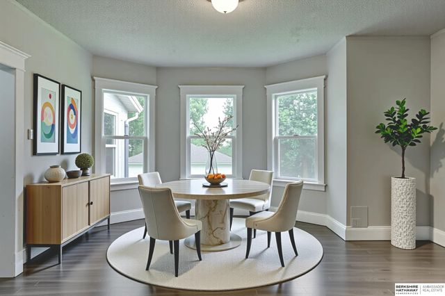 4531 N 39th Street, Omaha, NE 68111