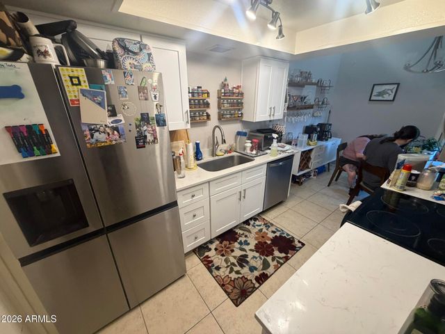 629 N MESA Drive N 27, Mesa, AZ 85201