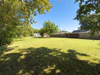 400 E Sycamore Street, Sherman, TX 75090