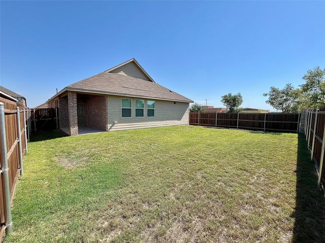 3401 Kingsview Drive, Denton, TX 76207