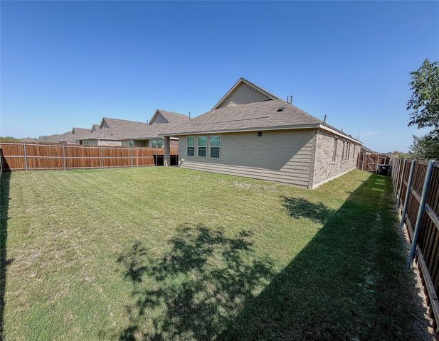 3401 Kingsview Drive, Denton, TX 76207