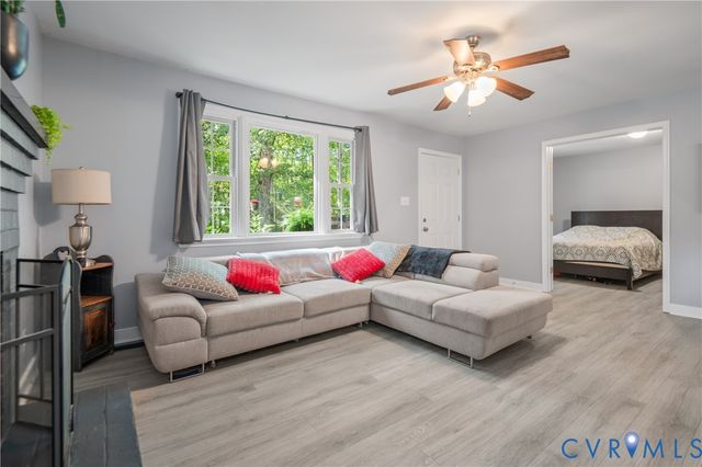 3940 Three Bridge Rd, Powhatan, VA 23139