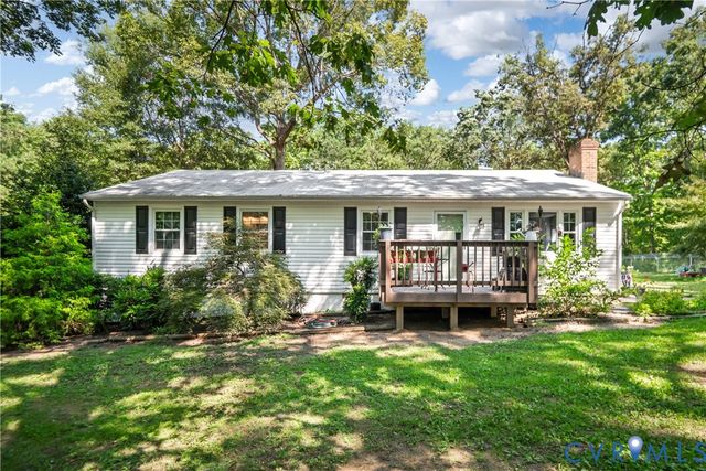 3940 Three Bridge Rd, Powhatan, VA 23139