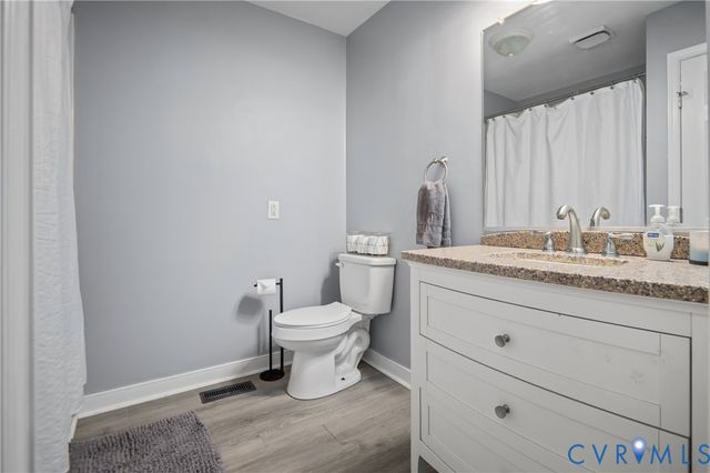 3940 Three Bridge Rd, Powhatan, VA 23139