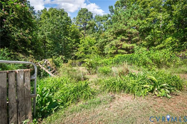 3940 Three Bridge Rd, Powhatan, VA 23139