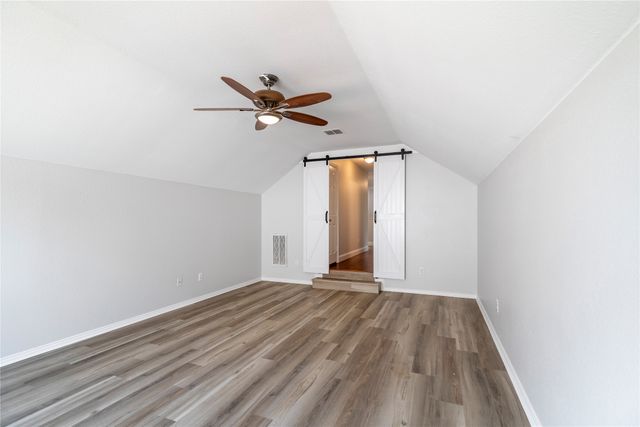 5009 Bay View Drive, Fort Worth, TX 76244