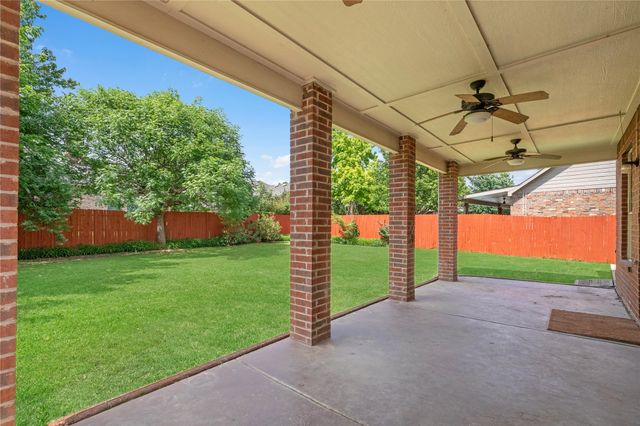 5009 Bay View Drive, Fort Worth, TX 76244