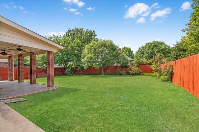 5009 Bay View Drive, Fort Worth, TX 76244