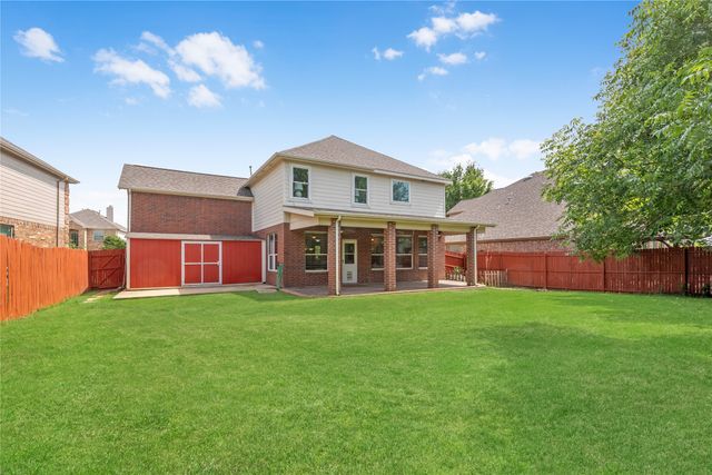 5009 Bay View Drive, Fort Worth, TX 76244