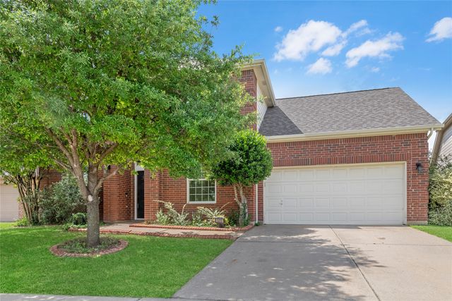5009 Bay View Drive, Fort Worth, TX 76244