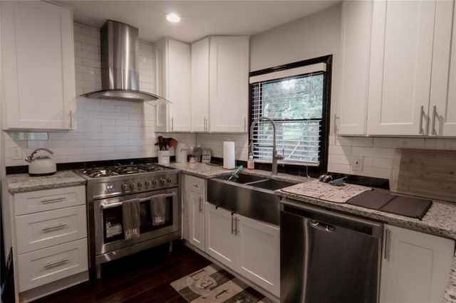 685 Cedar Avenue NW, Atlanta, GA 30318