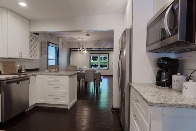 685 Cedar Avenue NW, Atlanta, GA 30318