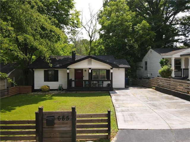 685 Cedar Avenue NW, Atlanta, GA 30318