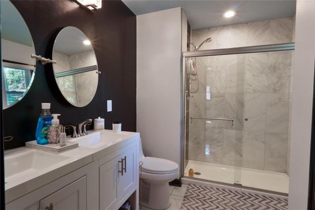 685 Cedar Avenue NW, Atlanta, GA 30318