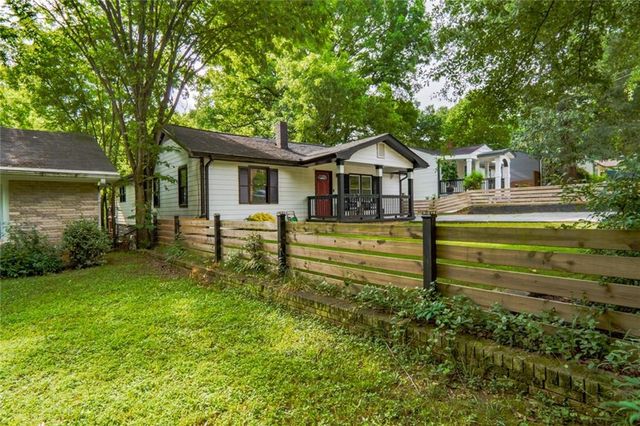 685 Cedar Avenue NW, Atlanta, GA 30318