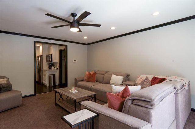 685 Cedar Avenue NW, Atlanta, GA 30318