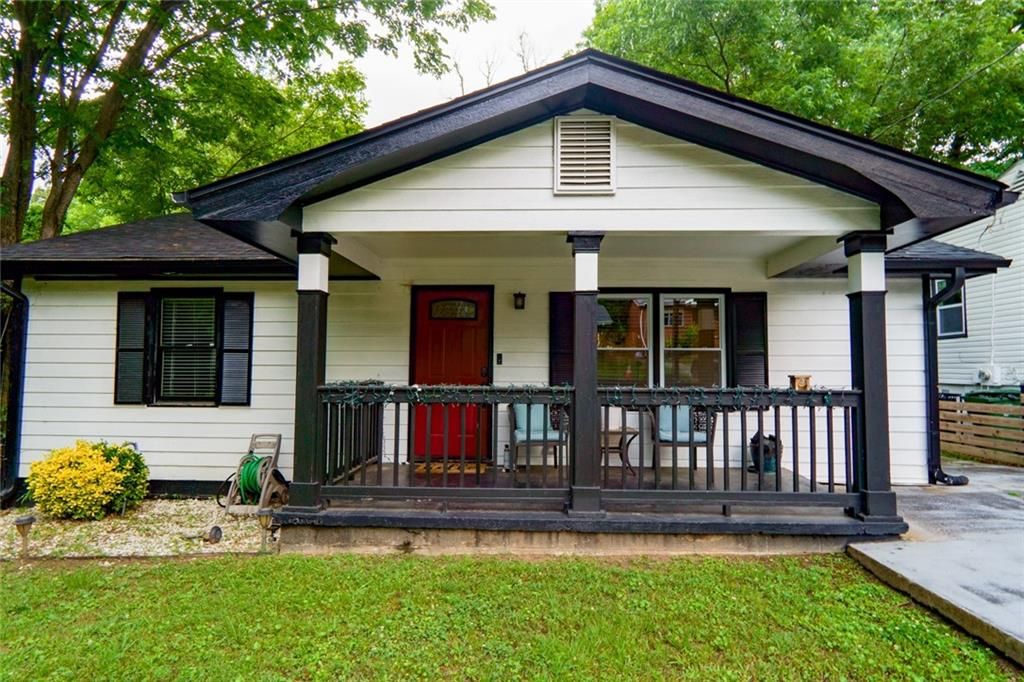 685 Cedar Avenue NW, Atlanta, GA 30318