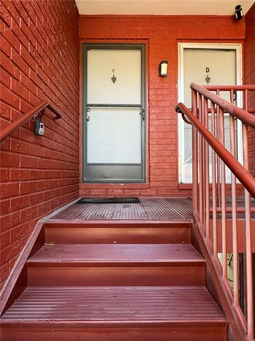 1140 83RD AVENUE N C, St Petersburg, FL 33702