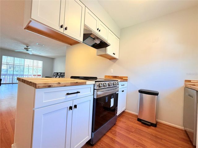 1140 83RD AVENUE N C, St Petersburg, FL 33702