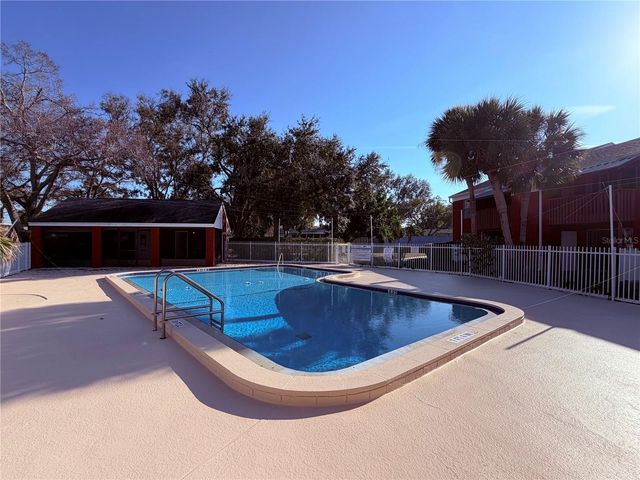 1140 83RD AVENUE N C, St Petersburg, FL 33702