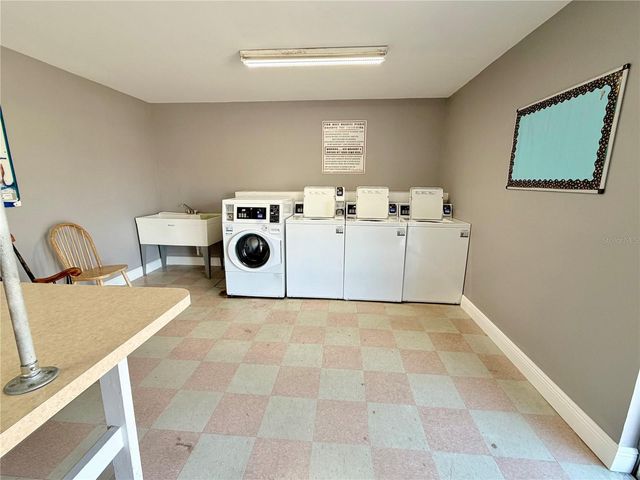 1140 83RD AVENUE N C, St Petersburg, FL 33702