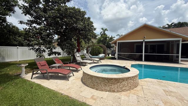1526 Cormorant Road, Delray Beach, FL 33444