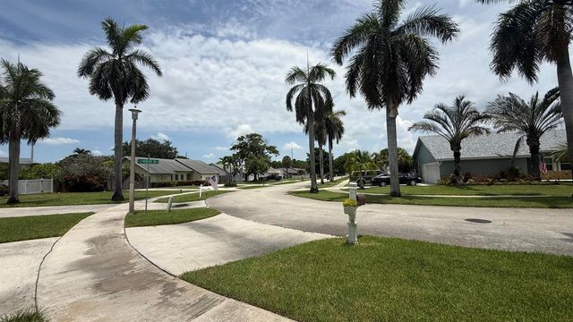 1526 Cormorant Road, Delray Beach, FL 33444