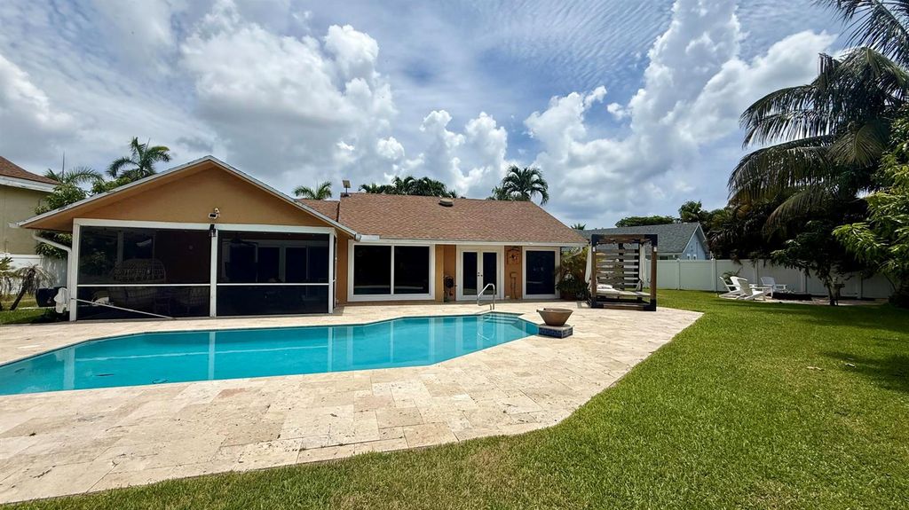 1526 Cormorant Road, Delray Beach, FL 33444