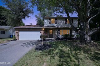 1861 Lynbrook Drive, Toledo, OH 43614
