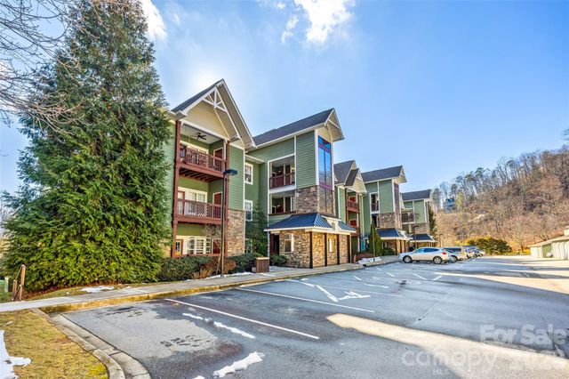 1000 Olde Eastwood Village Boulevard 2A, Asheville, NC 28803
