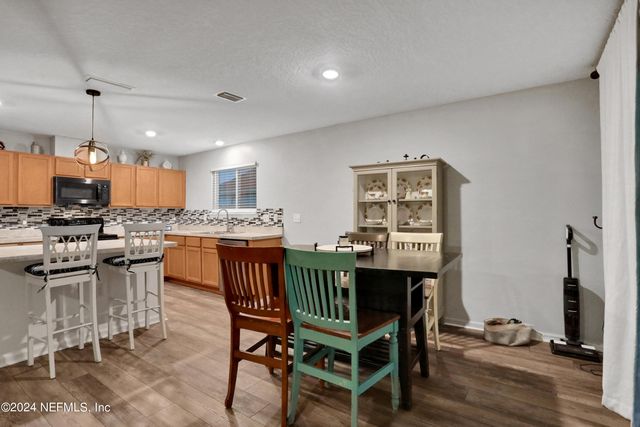 10482 COLLINS FLD Circle, Jacksonville, FL 32222