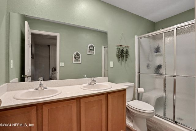 10482 COLLINS FLD Circle, Jacksonville, FL 32222