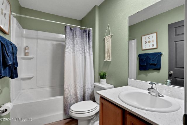 10482 COLLINS FLD Circle, Jacksonville, FL 32222