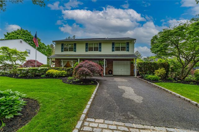 32 Dressler Road, Greenlawn, NY 11740