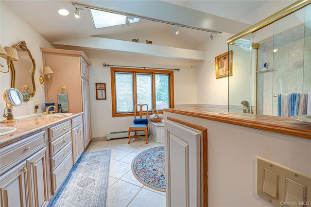 32 Dressler Road, Greenlawn, NY 11740