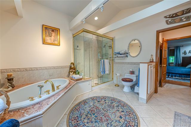 32 Dressler Road, Greenlawn, NY 11740