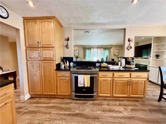 2172 Kellogg Avenue, Corona, CA 92879