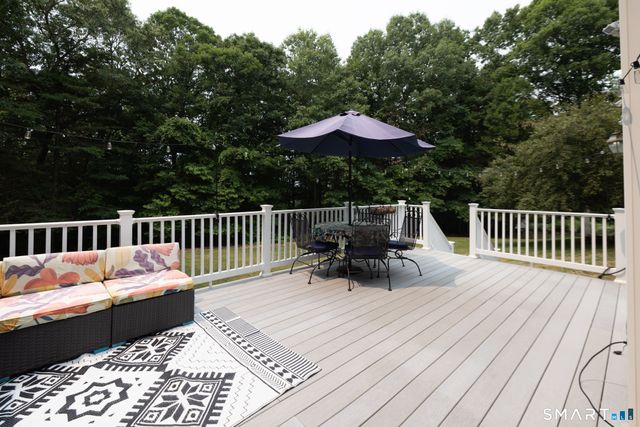 31 Hawks Landing, Hebron, CT 06231