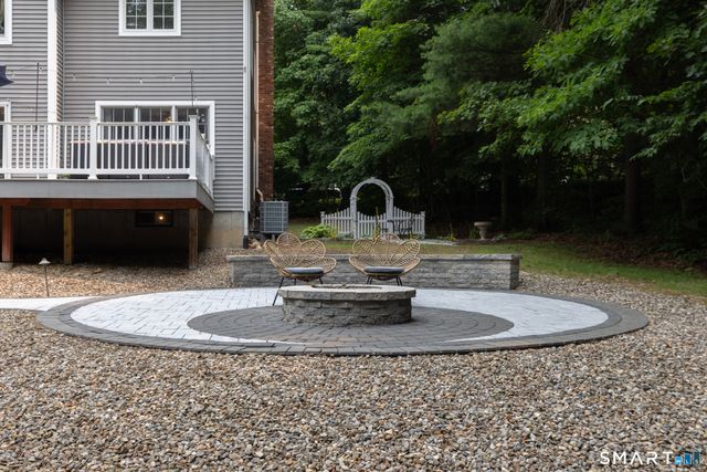 31 Hawks Landing, Hebron, CT 06231