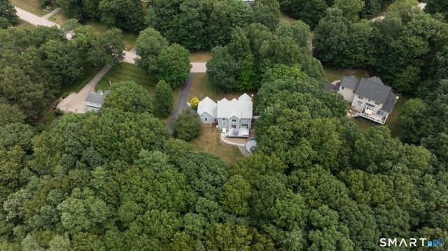 31 Hawks Landing, Hebron, CT 06231