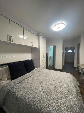 315 NW 59th Street 1, Miami, FL 33127