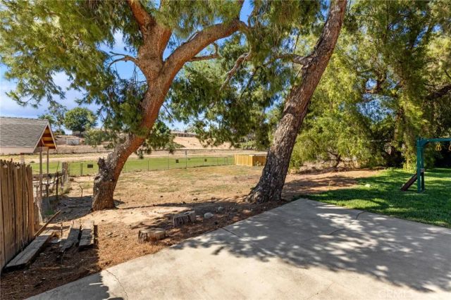 9447 Stirrup Street, Jurupa Valley, CA 92509