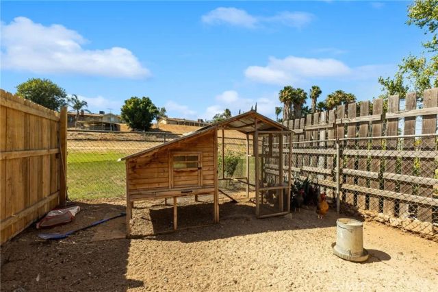 9447 Stirrup Street, Jurupa Valley, CA 92509