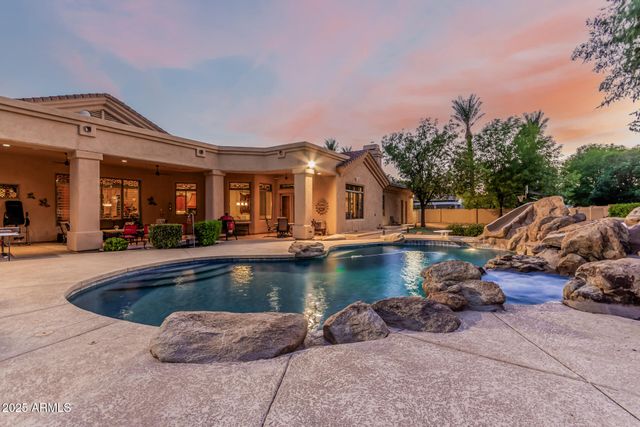 1758 E CARVER Road, Tempe, AZ 85284